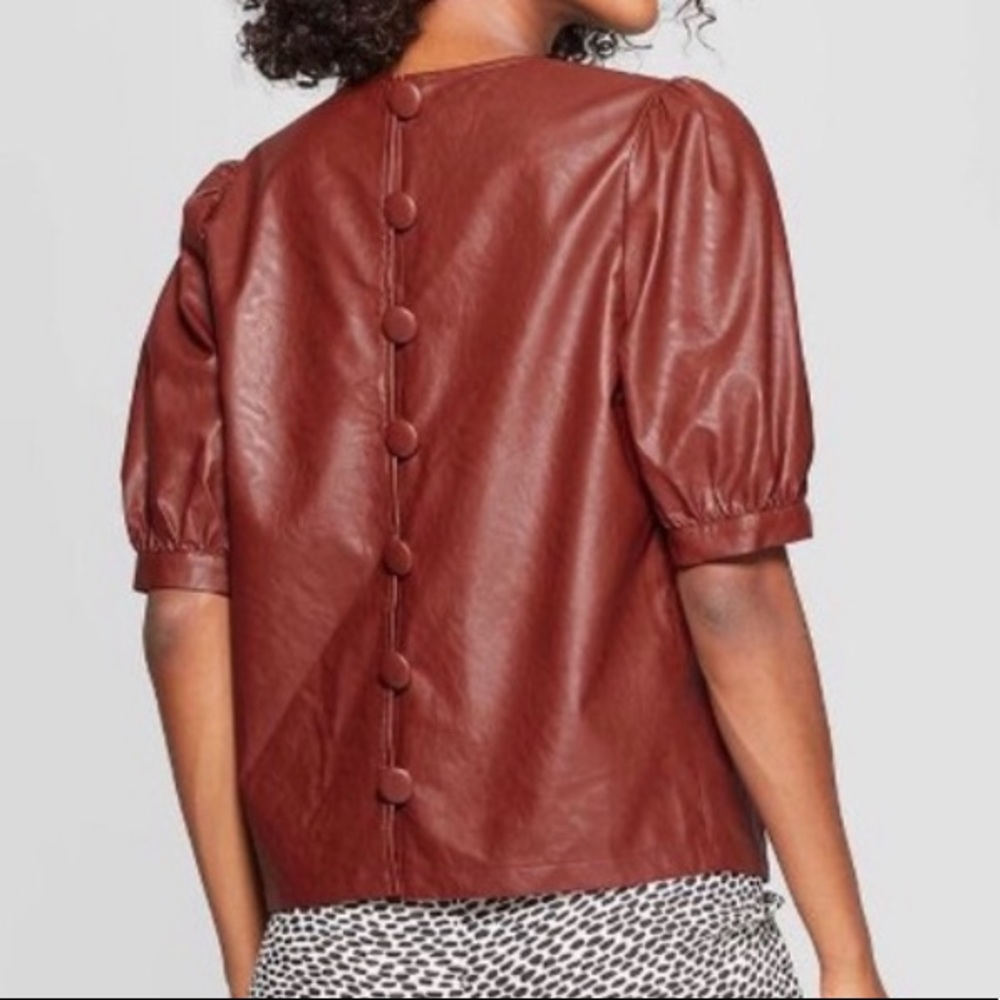 Who What Wear Faux Leather Top Size Medium - Picture 1 of 7